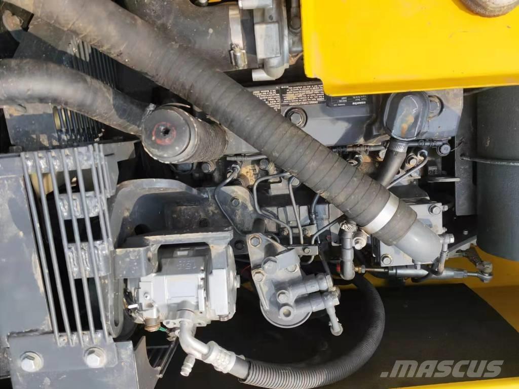 Komatsu PC 130 LC 大型油圧ショベル12t以上（パワーショベル・ユンボ）