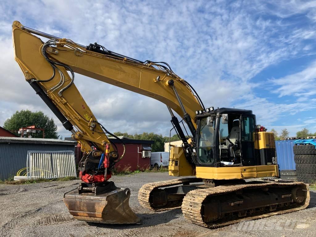 CAT 321 D 大型油圧ショベル12t以上（パワーショベル・ユンボ）