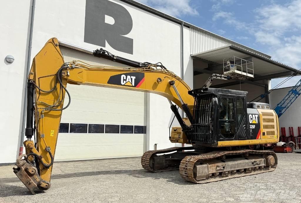 CAT 326F LN 大型油圧ショベル12t以上（パワーショベル・ユンボ）