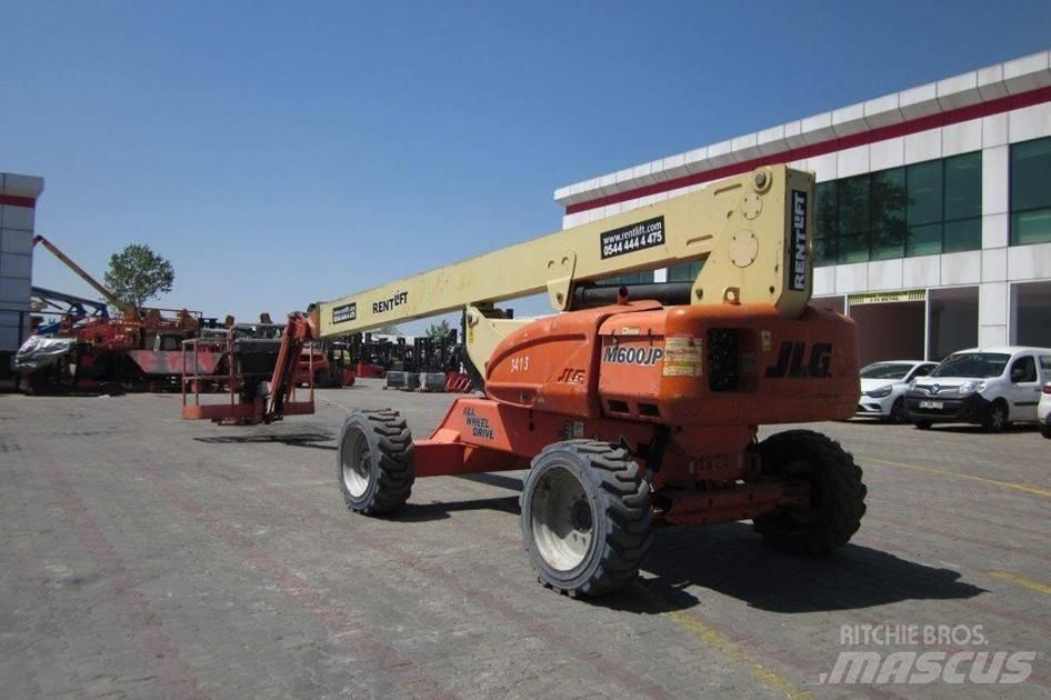 JLG M 600 JP ブームリフト　屈伸型