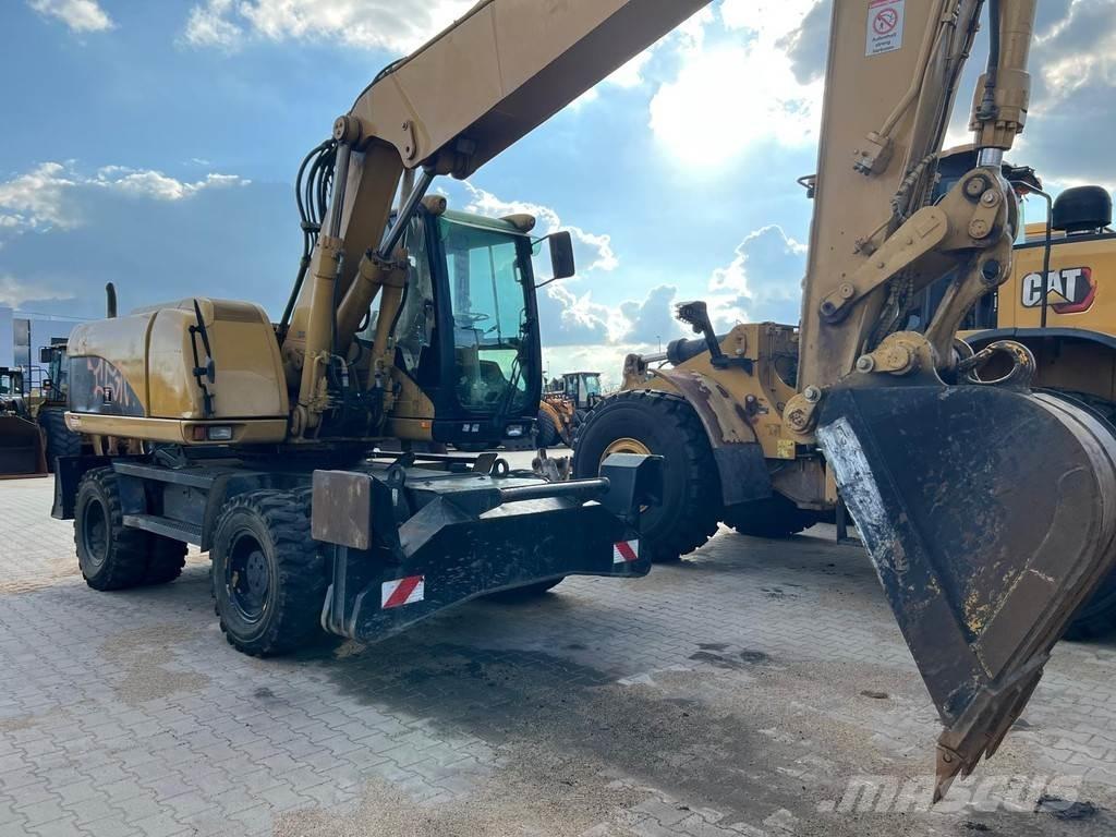 CAT M318C 特殊油圧ショベル