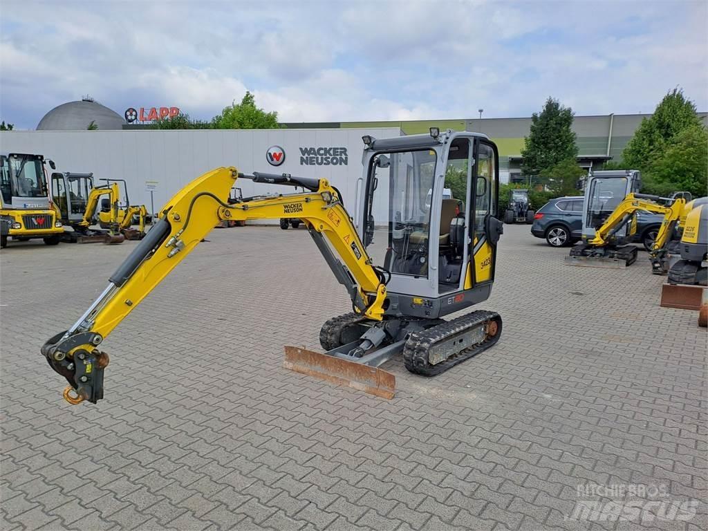 Wacker Neuson ET20 大型油圧ショベル12t以上（パワーショベル・ユンボ）