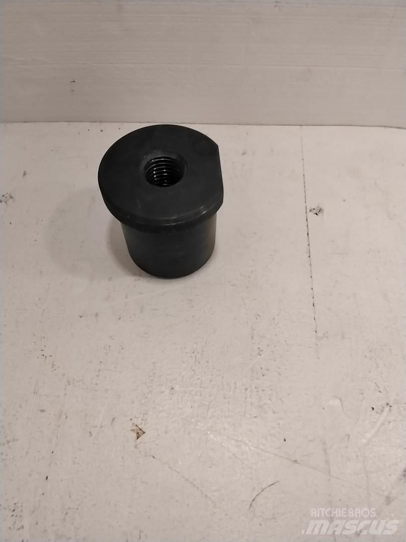 Ponsse P24661 シャーシ及びサスペンション