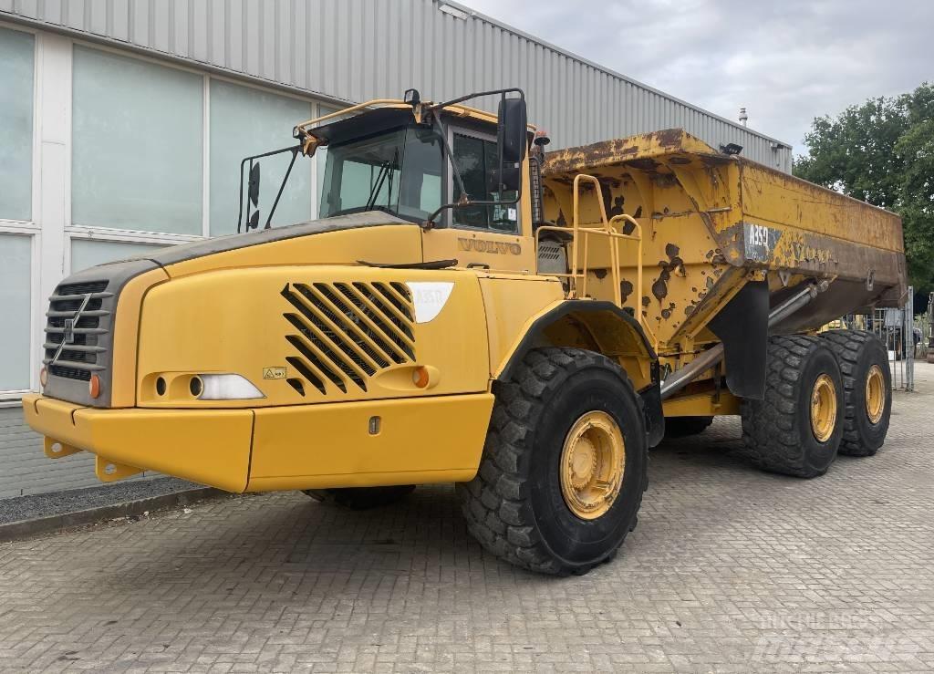 Volvo A 35 D    2005   CE アーティキュレート式ダンプトラック