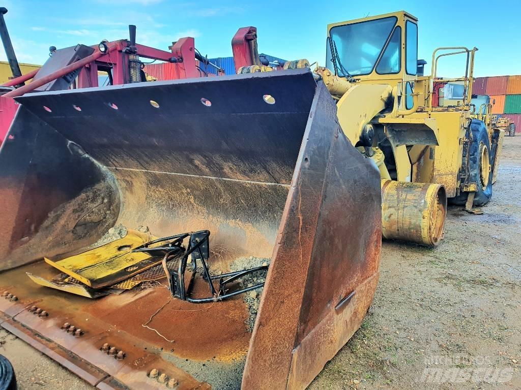 CAT 988 F II ホイールローダー・タイヤショベル