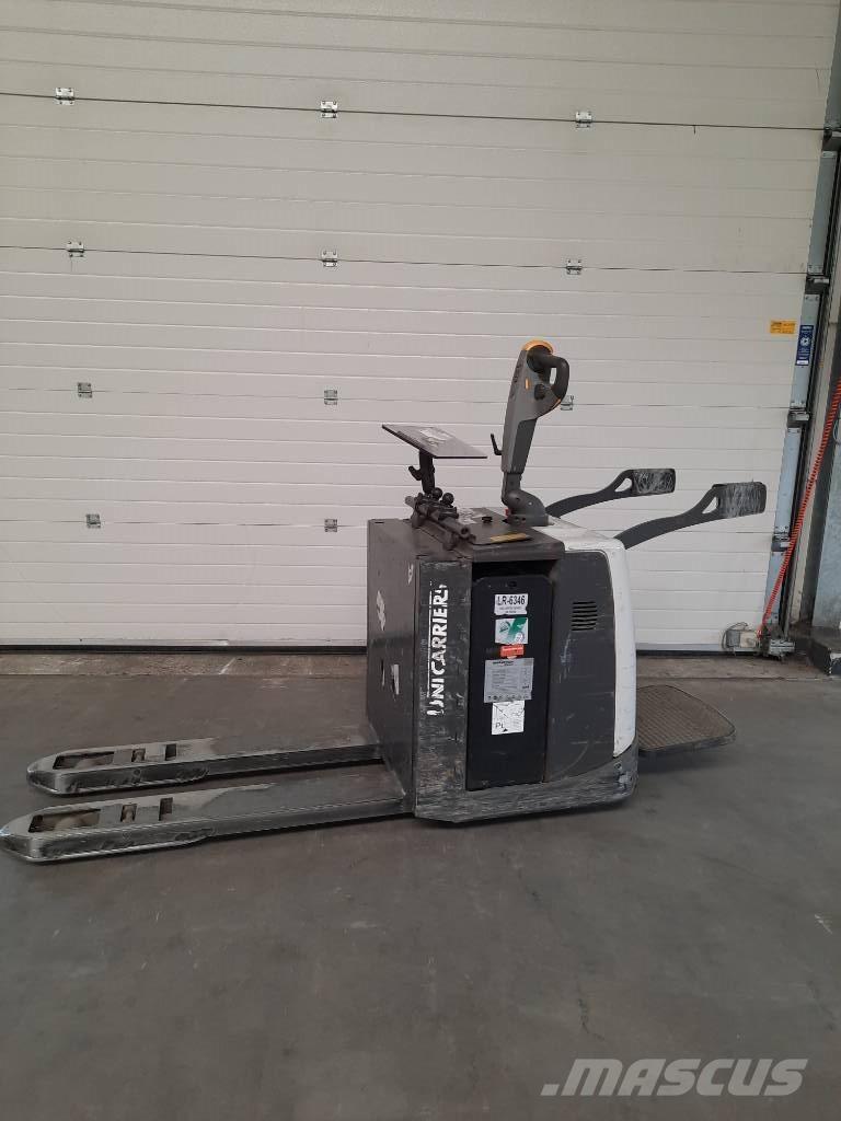 UniCarriers PMR200 ローリフトとプラットフォーム