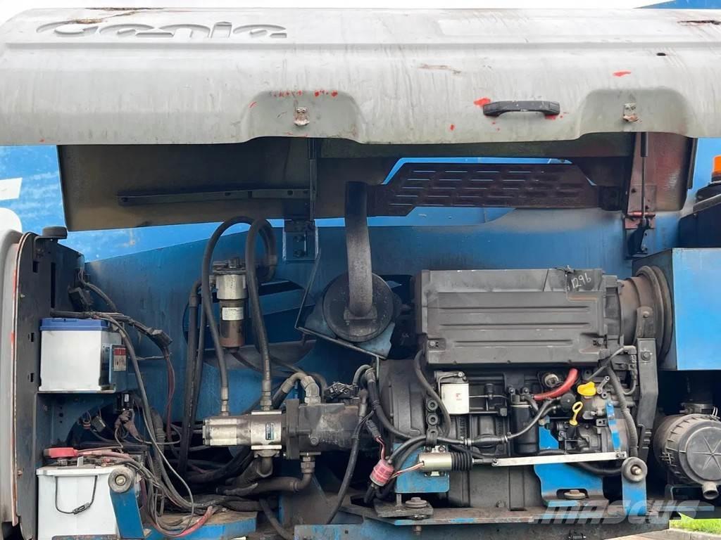 Genie S- 125 ブームリフト　直伸型