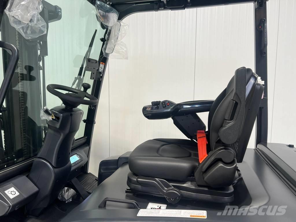 Bobcat B25X-7 PLUS バッテリーフォークリフト