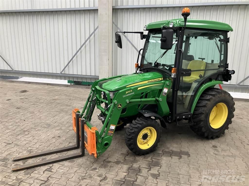 John Deere 3025E トラクター