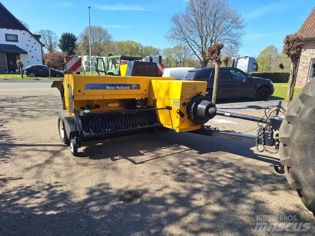 New Holland BC 5060 スクエアベーラー