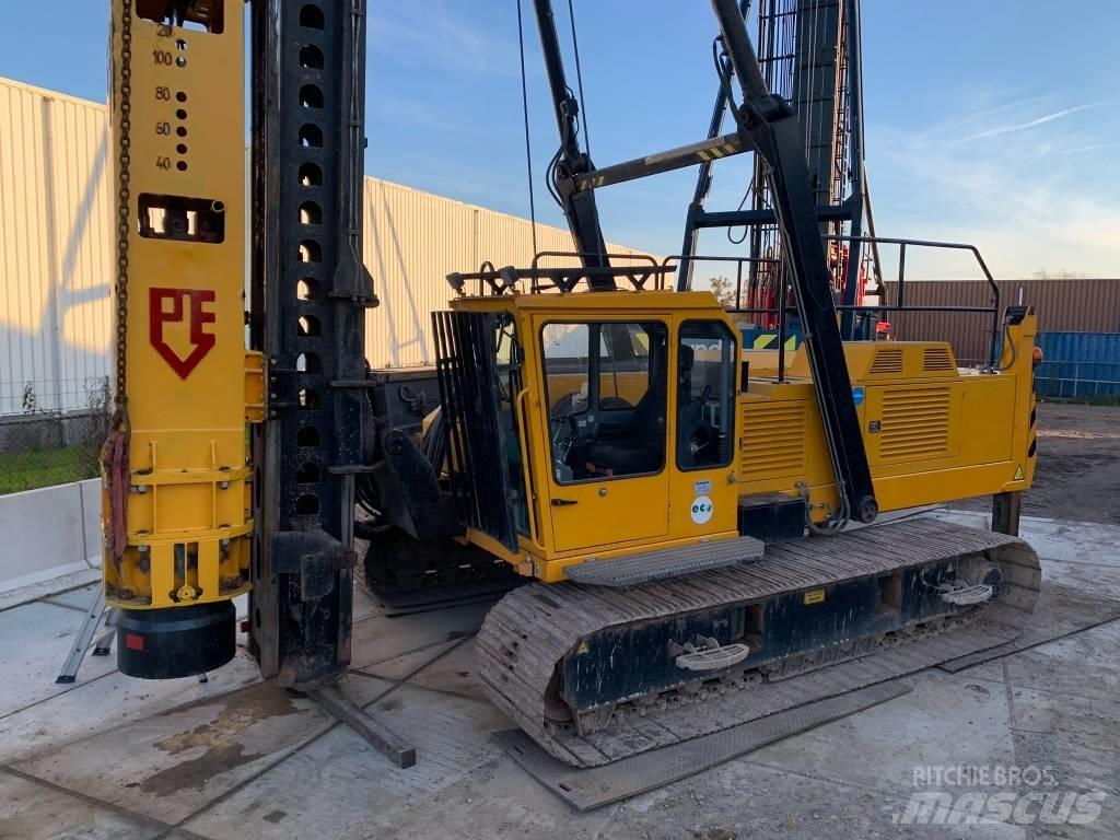  Woltman PVE 40PR FF 杭打ち機