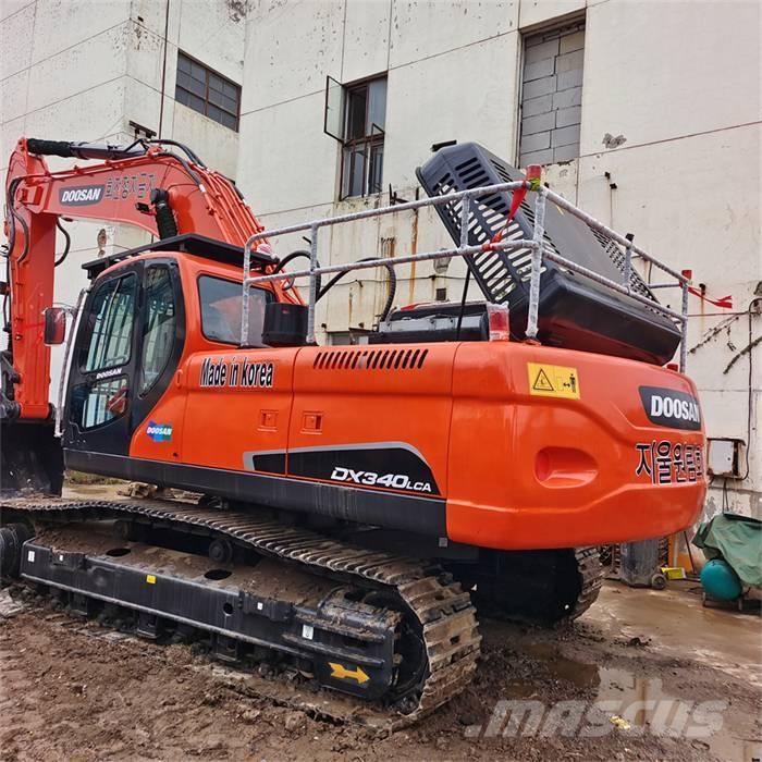 Doosan DX 340 LC 大型油圧ショベル12t以上（パワーショベル・ユンボ）