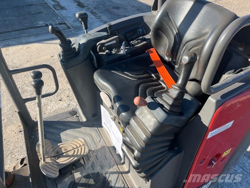 Volvo EC18D ミニ油圧ショベル 7t以下（ミニユンボ・ミニディガー）