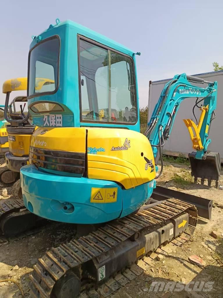Kubota U 35 ミニ油圧ショベル 7t以下（ミニユンボ・ミニディガー）