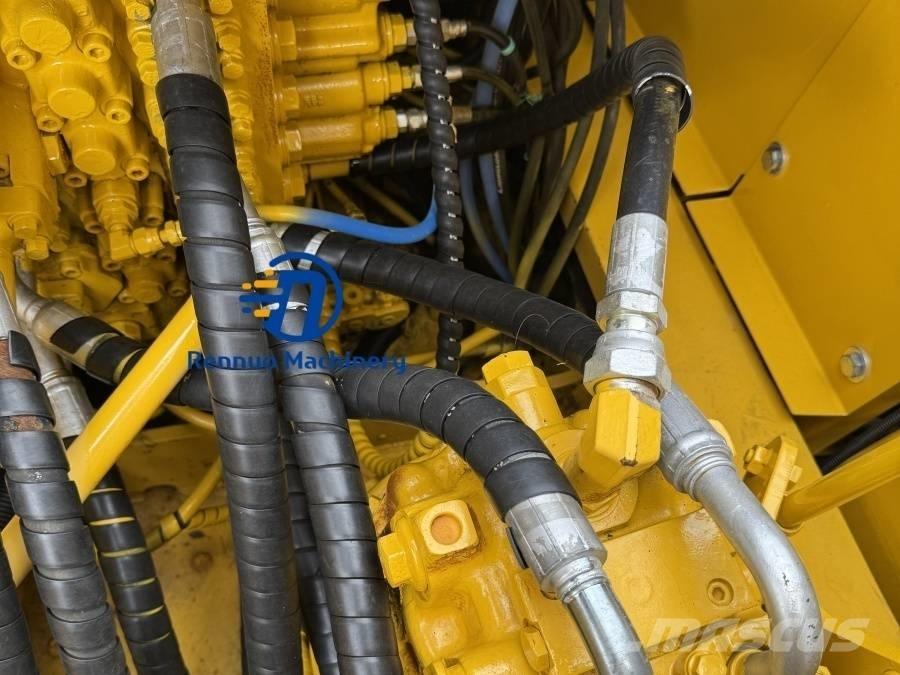 Komatsu PC 300 大型油圧ショベル12t以上（パワーショベル・ユンボ）