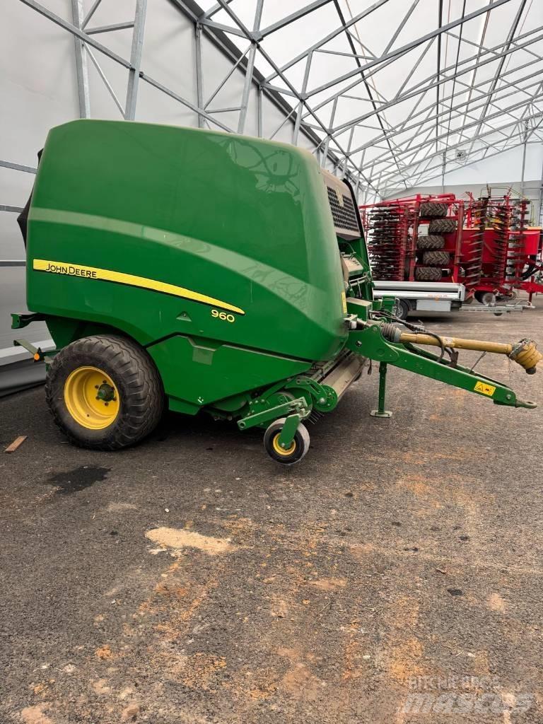 John Deere 960 ラウンドベーラー