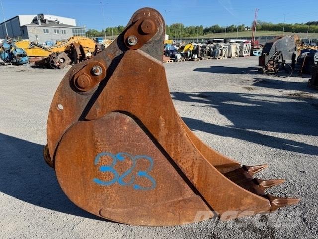 CAT 323 USED BUCKET バックホー
