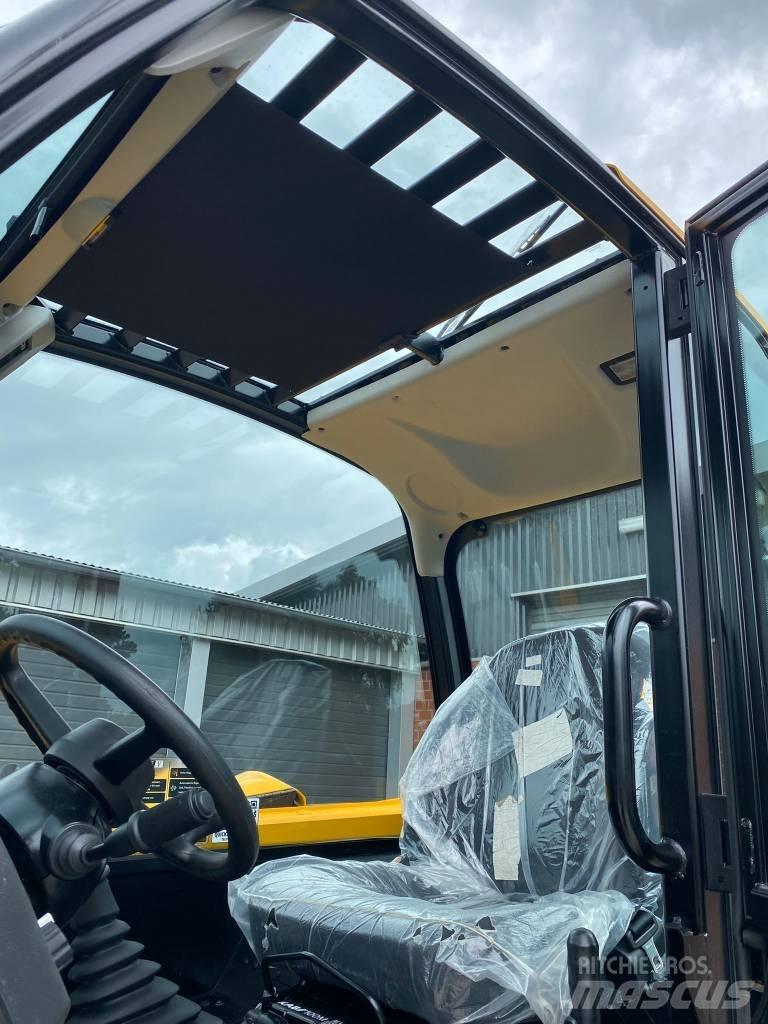 JCB 531-70 テレスコーピックハンドラー