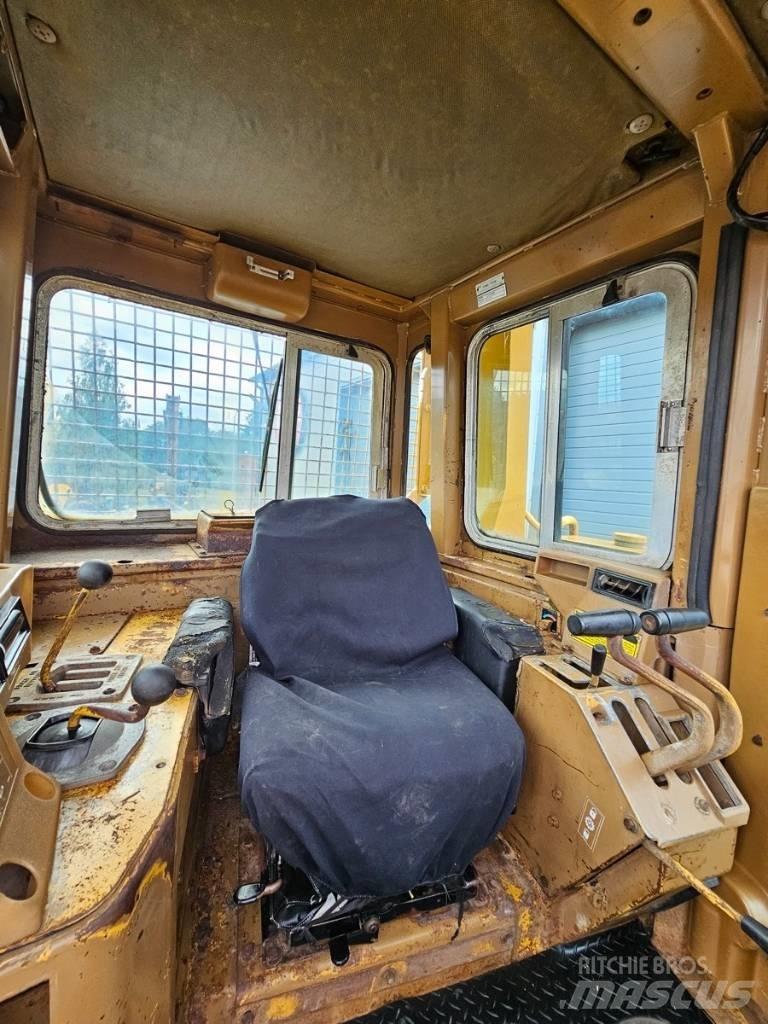 CAT D 8 L ブルドーザー
