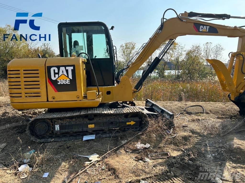 CAT 306E 大型油圧ショベル12t以上（パワーショベル・ユンボ）