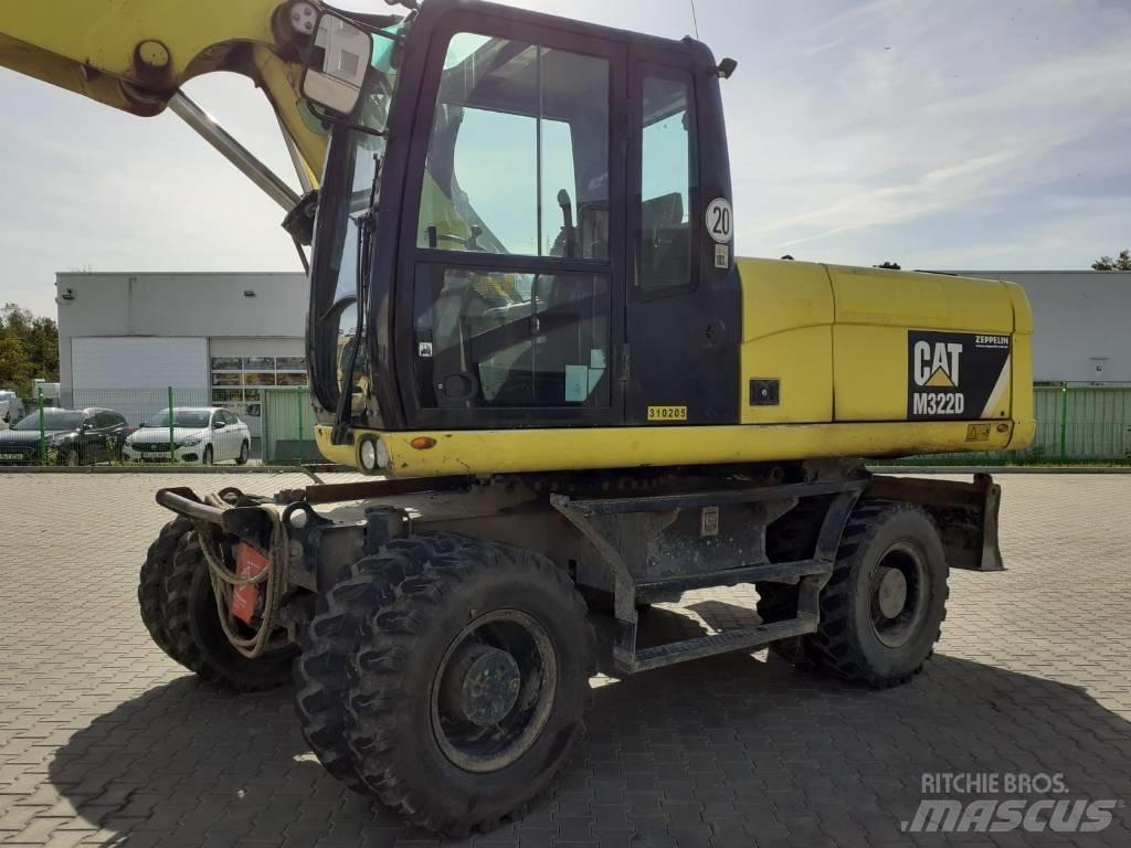 CAT M 322 D ホイール式油圧ショベル（パワーショベル・ユンボ・バックホー）