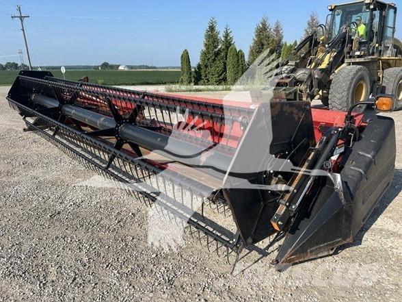 Case IH 1020 コンバイン・ハーベスター・ヘッド