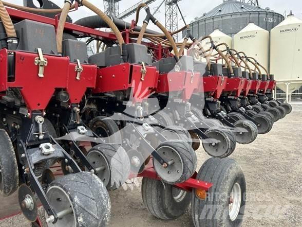 Case IH 1200 田植え機・種まき機
