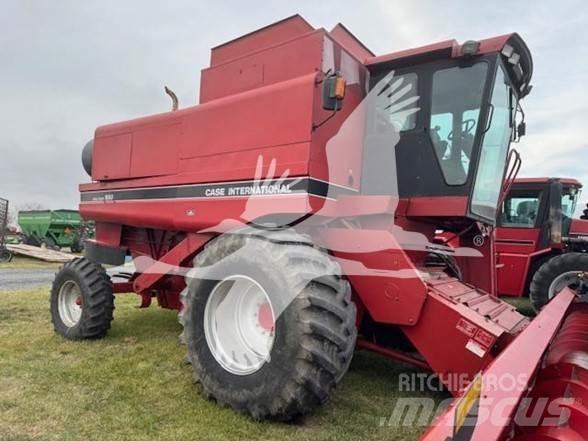 Case IH 1680 コンバイン