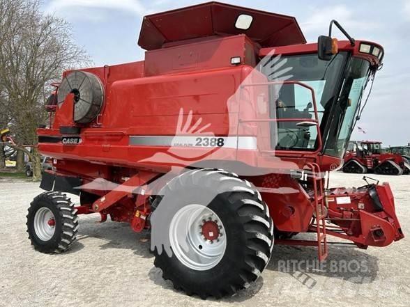 Case IH 2388 コンバイン