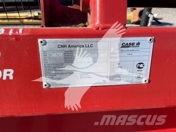 Case IH 3020 コンバイン・ハーベスター・ヘッド