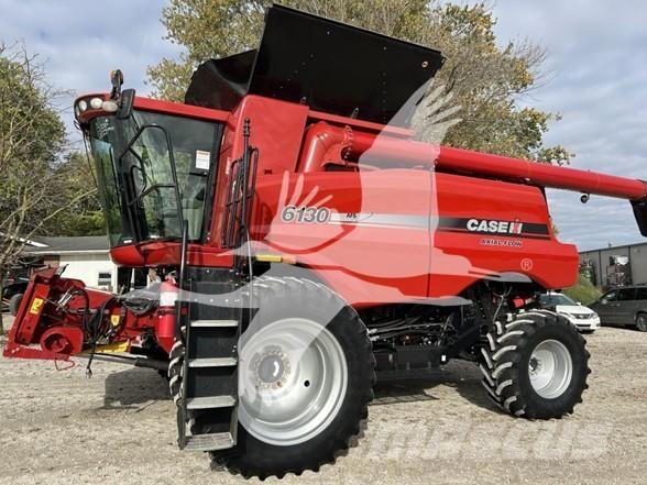 Case IH 6130 コンバイン