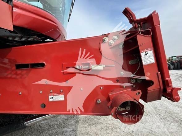 Case IH 7010 コンバイン
