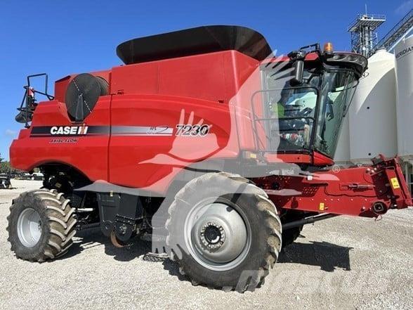 Case IH 7230 コンバイン