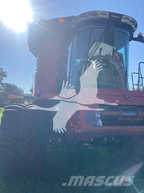 Case IH 8250 コンバイン