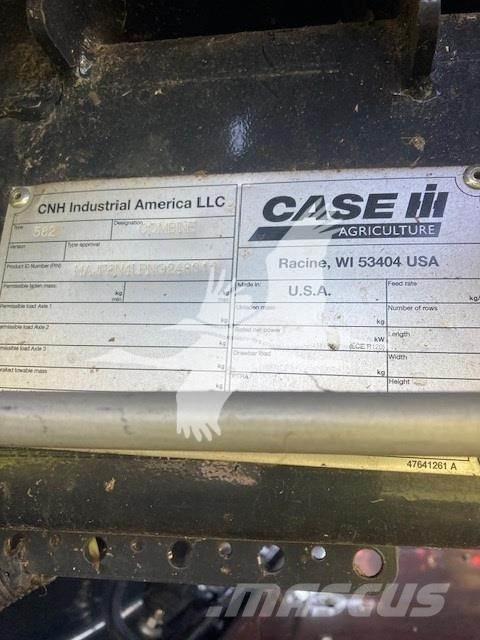 Case IH 8250 コンバイン