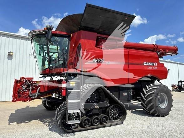 Case IH 8250 コンバイン