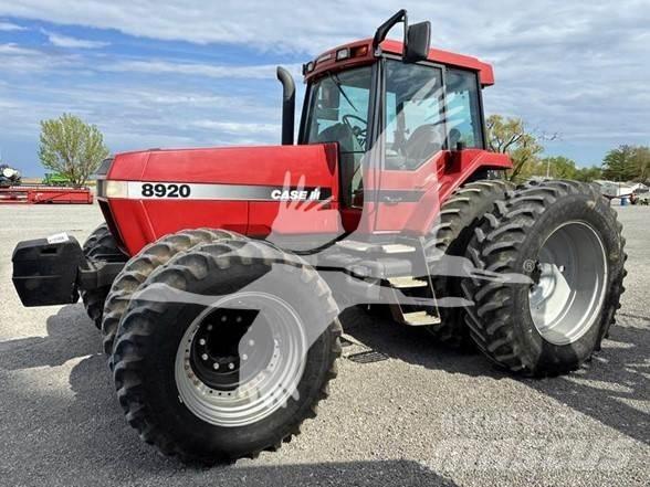 Case IH 8920 トラクター