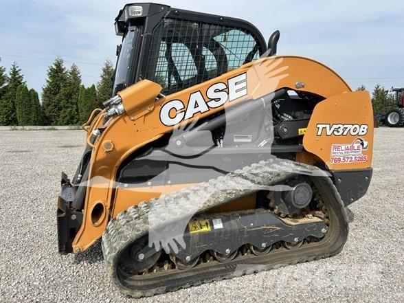 CASE TV370B スキッドステアローダー
