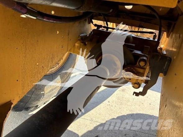 CAT 920 ホイールローダー・タイヤショベル