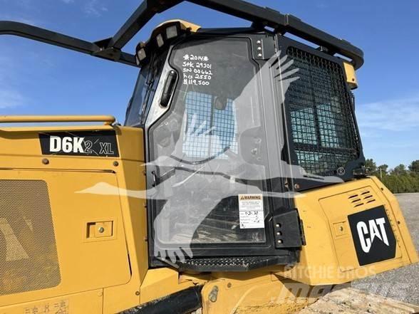 CAT D6K2 LGP ブルドーザー