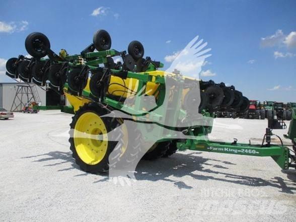 Farm King 2460 ミネラル散布機