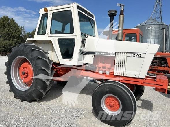 J I Case 1270 トラクター