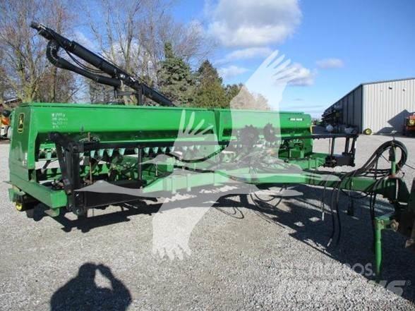 John Deere 750 ドリル
