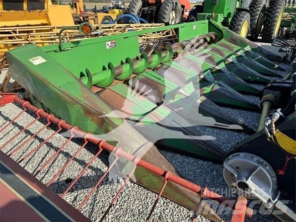 John Deere 843 コンバイン・ハーベスター・ヘッド