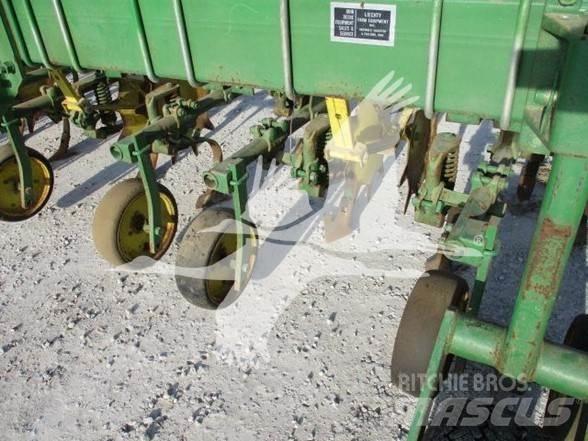 John Deere 85 一行の作物栽培