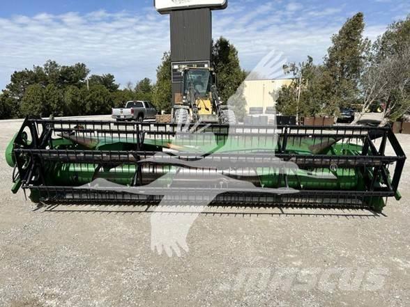 John Deere 918 コンバイン・ハーベスター・ヘッド