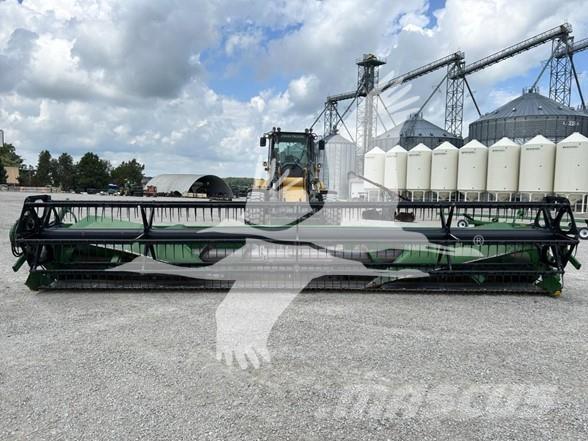 John Deere 925 コンバイン・ハーベスター・ヘッド