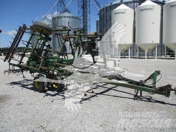 John Deere 960 カルチベーター