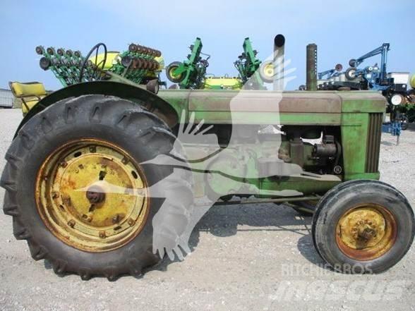 John Deere R トラクター