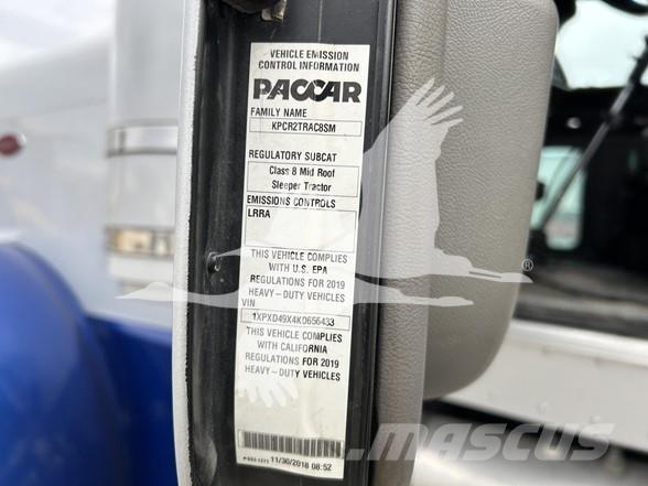 Peterbilt 389 中古トラクターヘッド | トレーラーヘッド